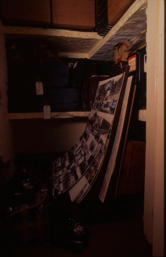 19910205 14 EARL'S COURT SQUARE OFFICE 01.jpg